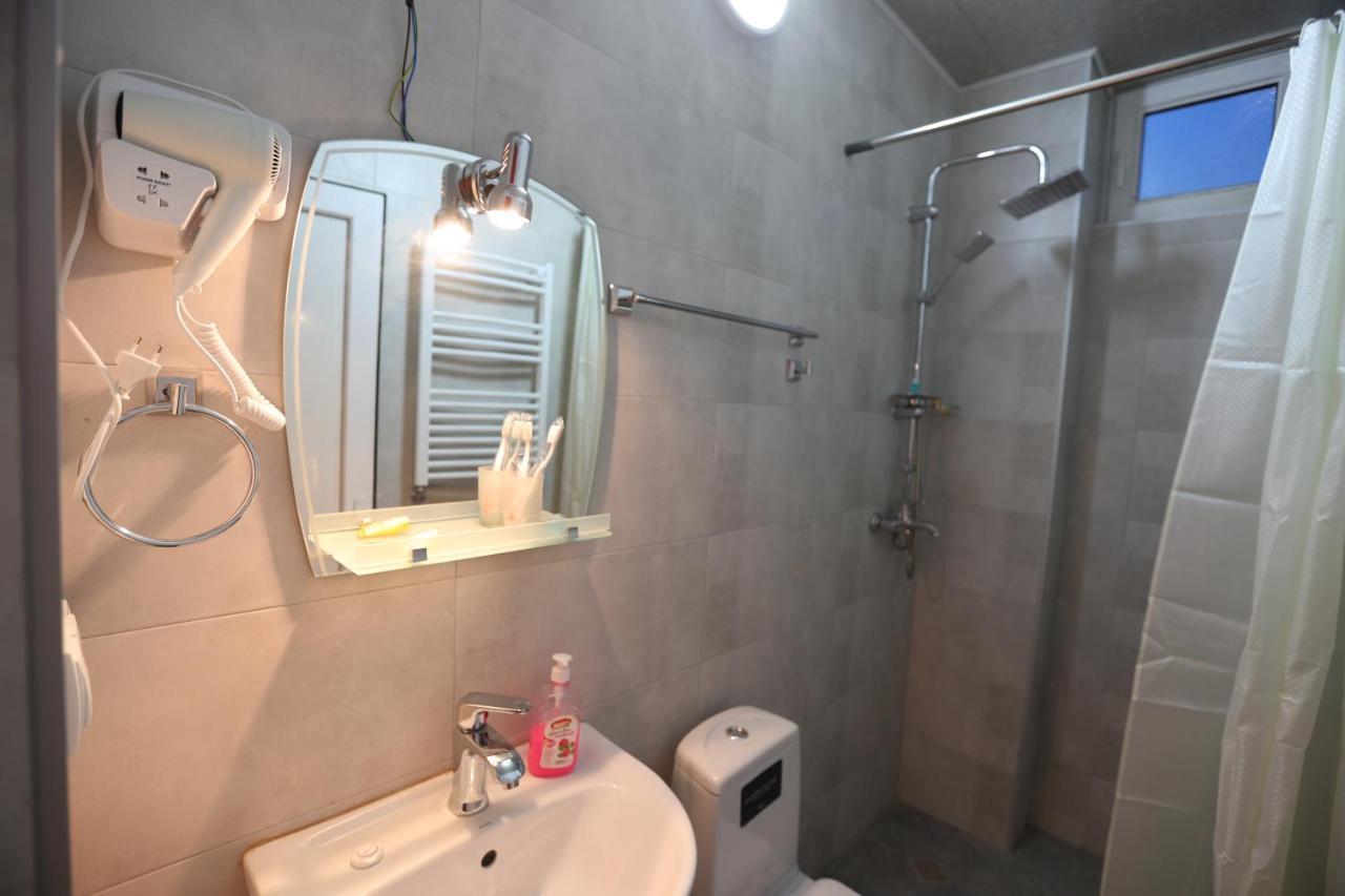 Hotel Caucase Tbilisi Ngoại thất bức ảnh
